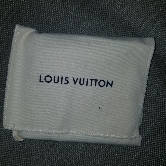 Louis Vuitton x NBA Wallet (Dead Stock) - Picture 5 of 7